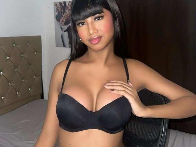 View AddiesonMiless Naked Private