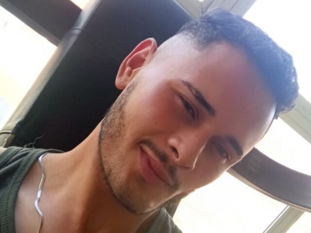 View AlexLizar Naked Private