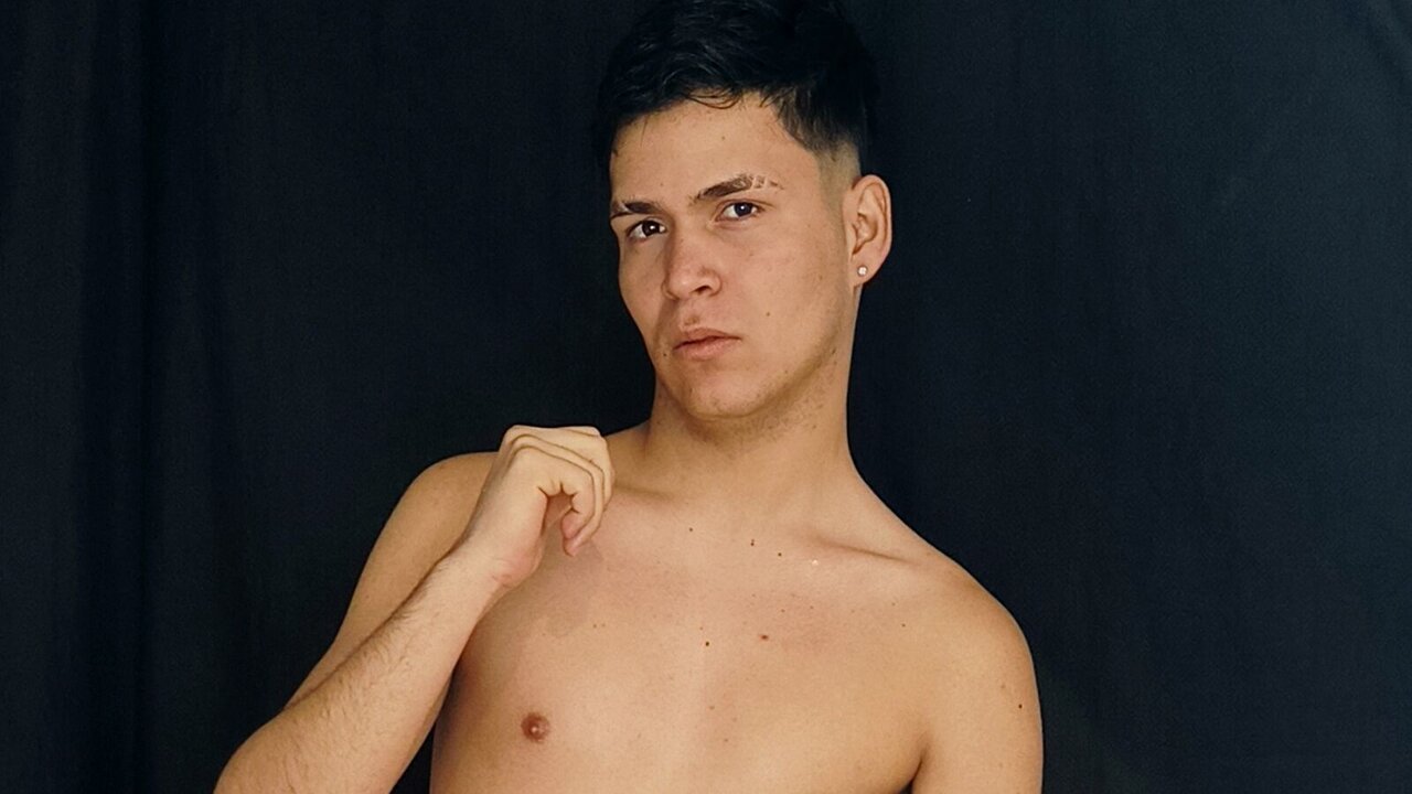 View AlexMyers Naked Private