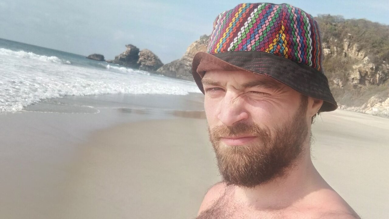 View AlexandruTelnar Naked Private
