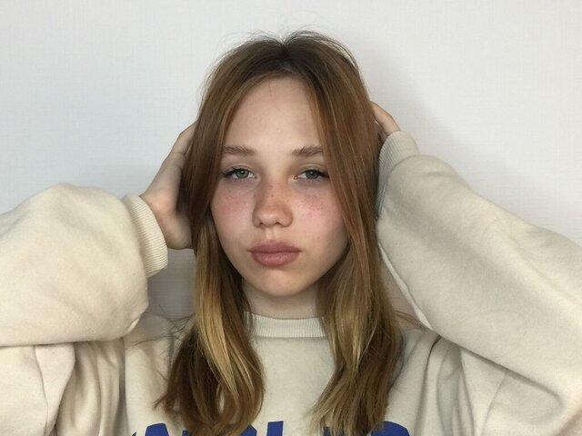 View AliceRomany Naked Private