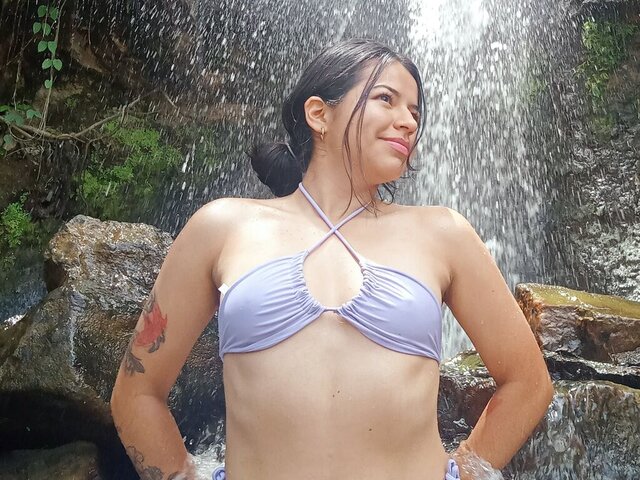 View AlissonBarrera Naked Private