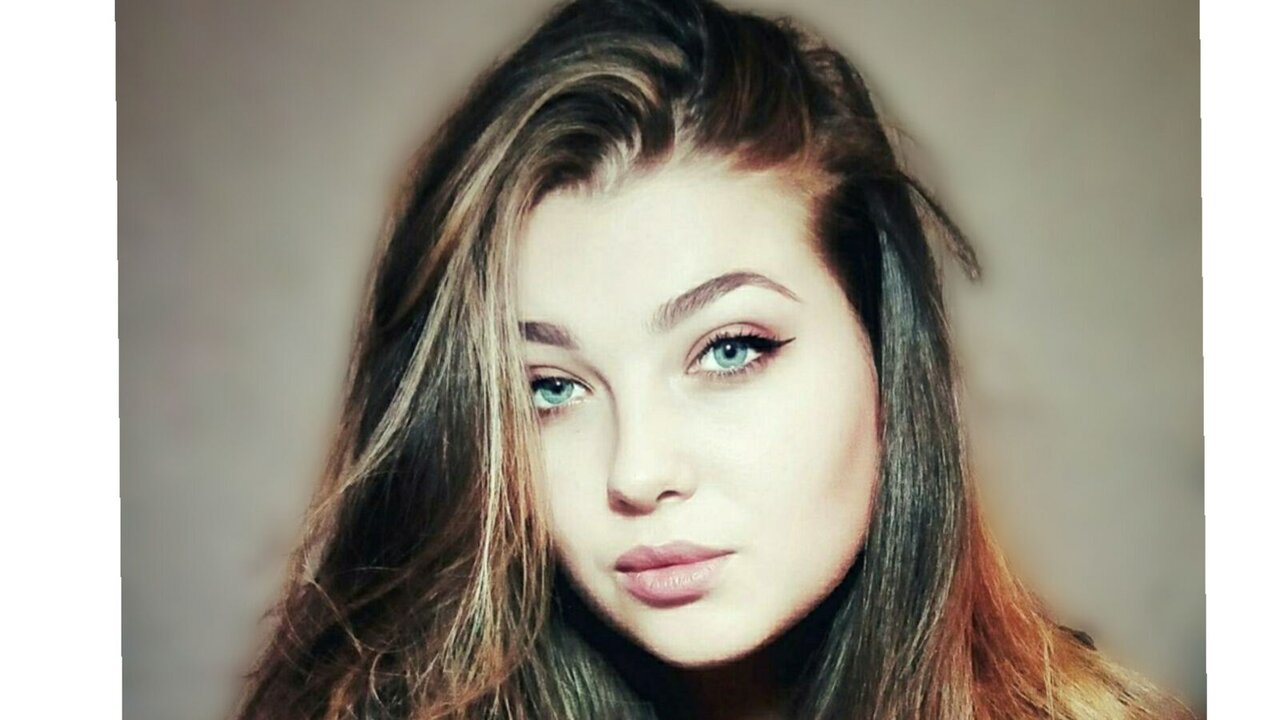 View AmandaMalinka Naked Private