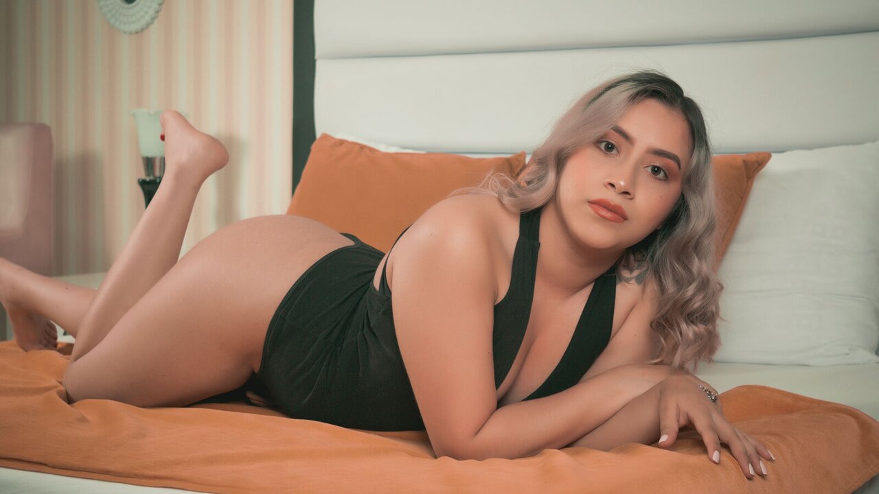 View AngelineTurner Naked Private