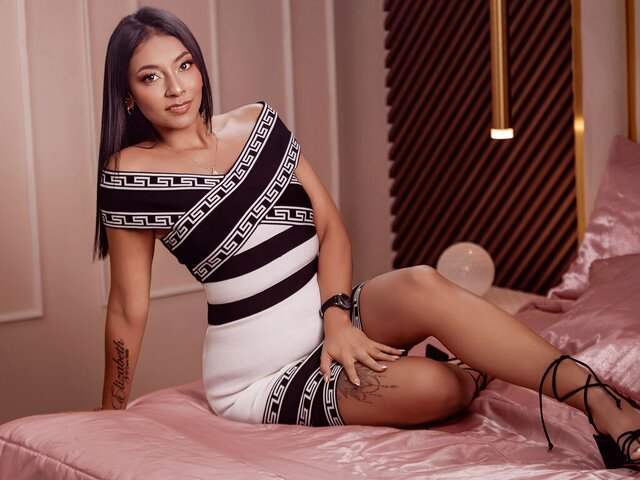 View AnnisiaBlake Naked Private