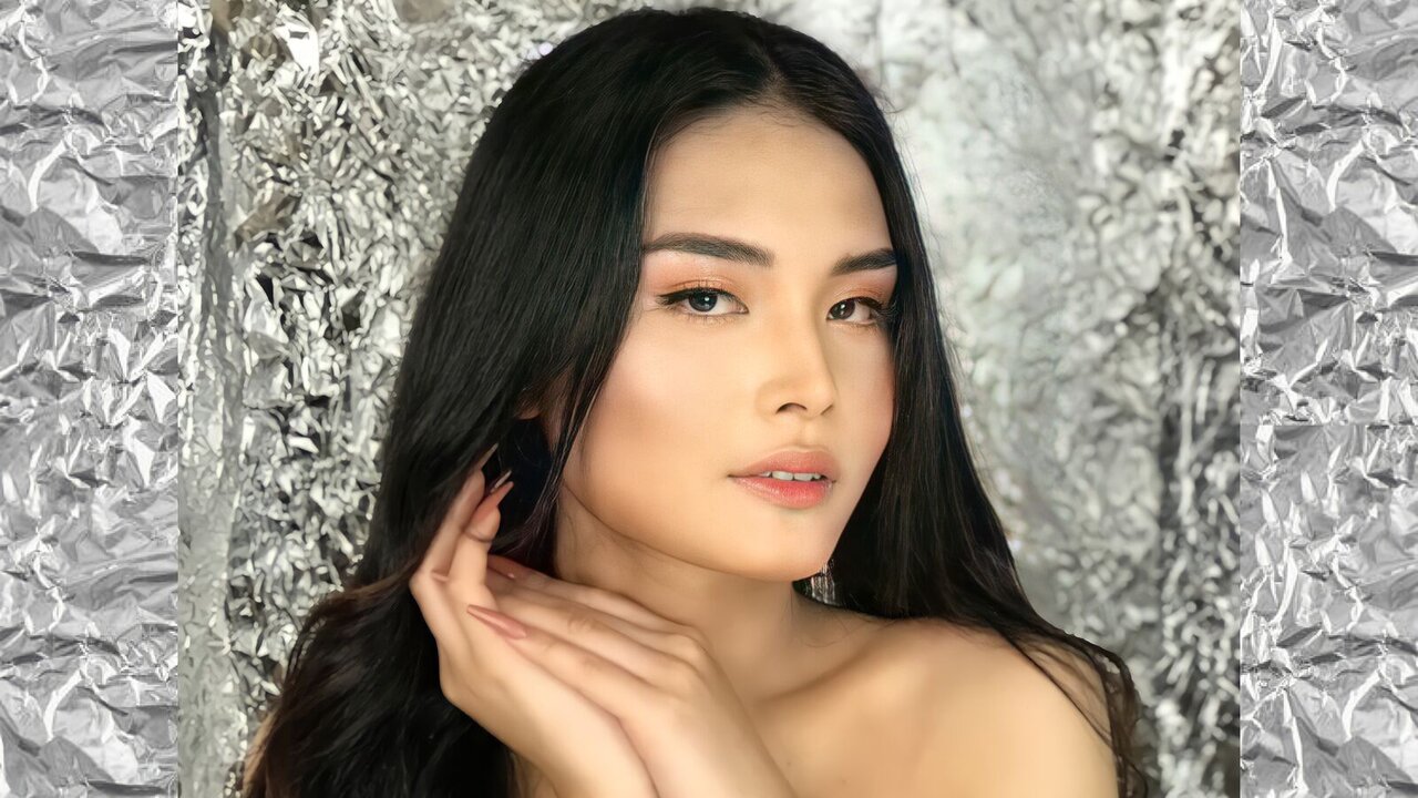 View BeatriceLuigi Naked Private