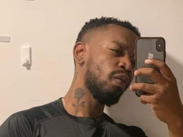 View CamiloMelo Naked Private