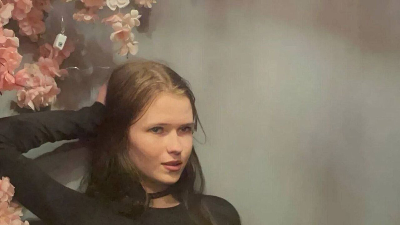 View CharisseChappel Naked Private