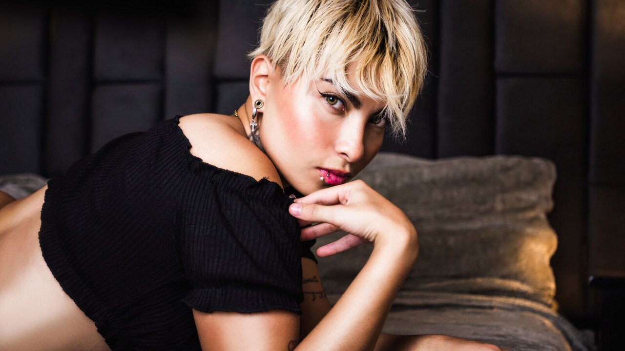 View CloeTalavera Naked Private