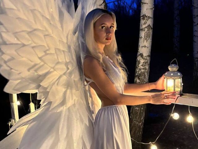 View CutesLucy Naked Private