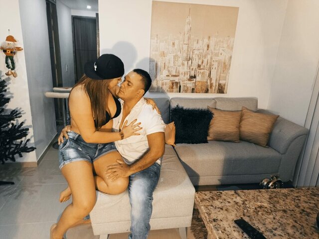 View DanteandMile Naked Private