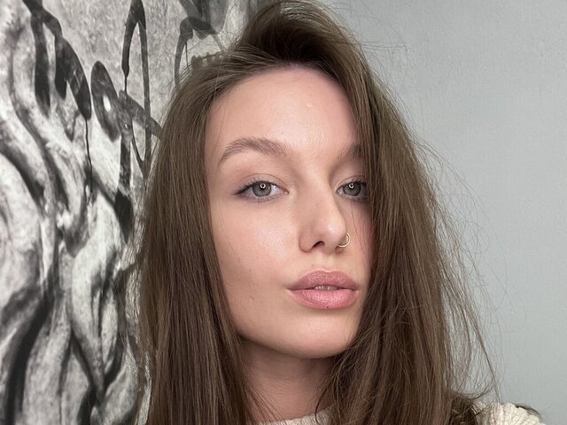 View DorisHigh Naked Private