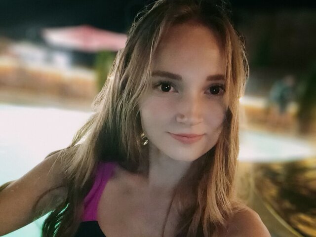 View EmmaScala Naked Private