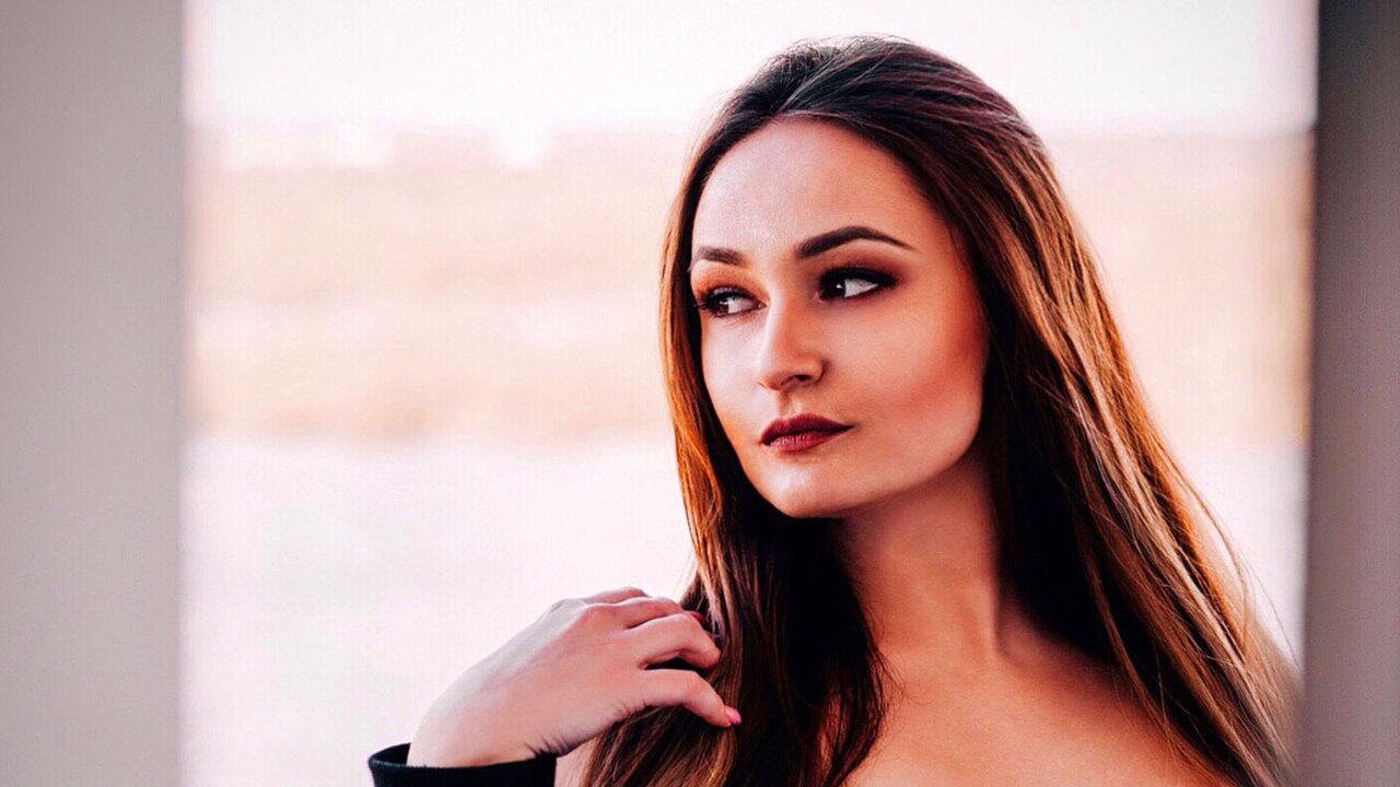 View EmmaSullivan Naked Private