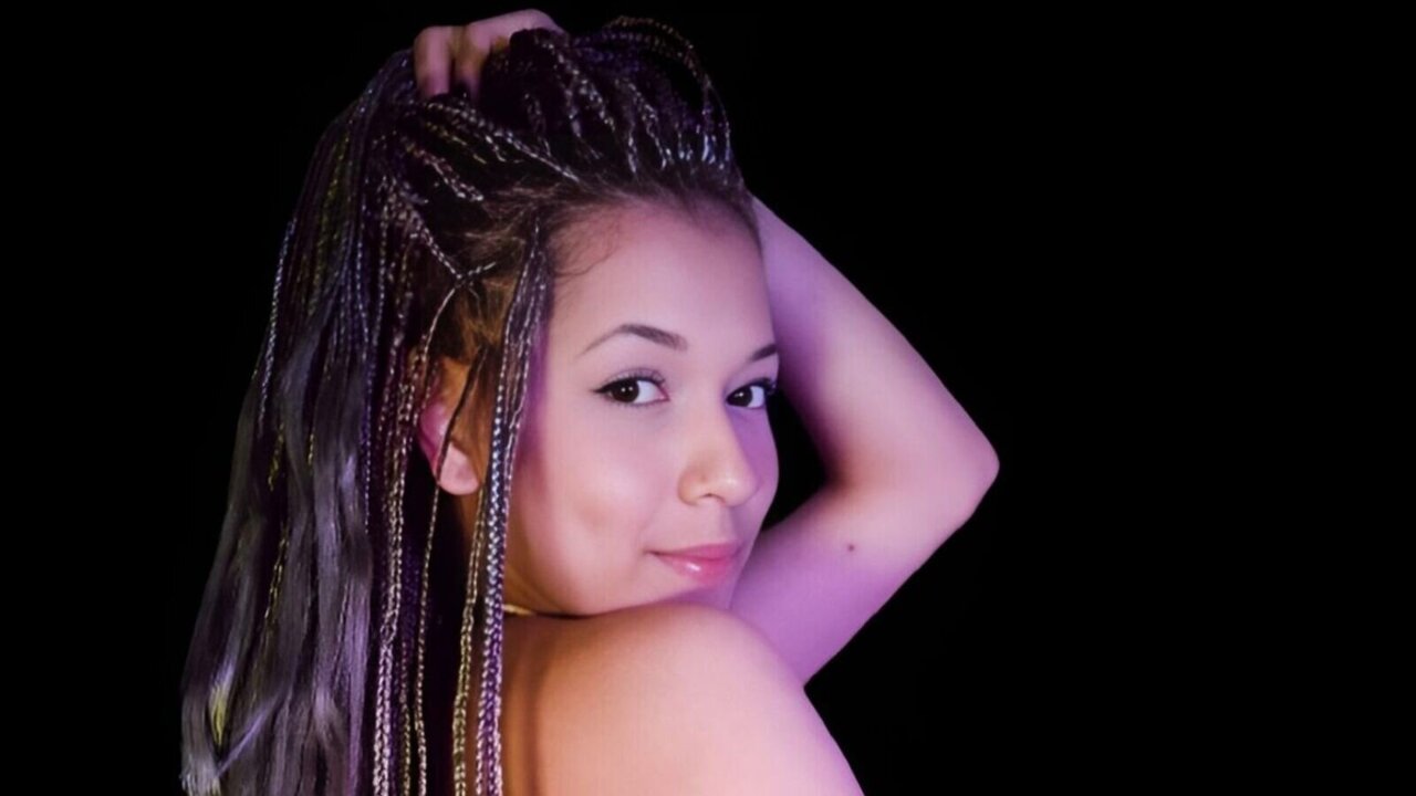 View EmperatrizDuboi Naked Private