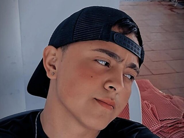 View EnderCaspian Naked Private