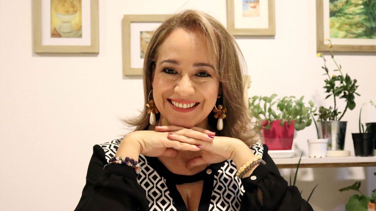 View EnyaMoira Naked Private