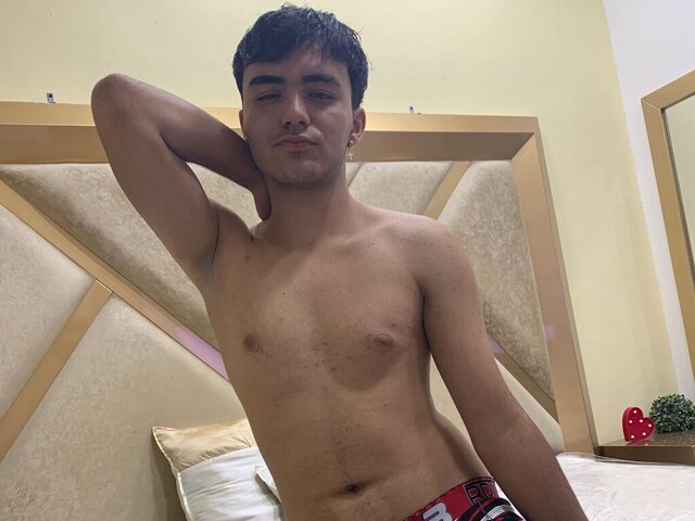 View ErickWakabayashi Naked Private