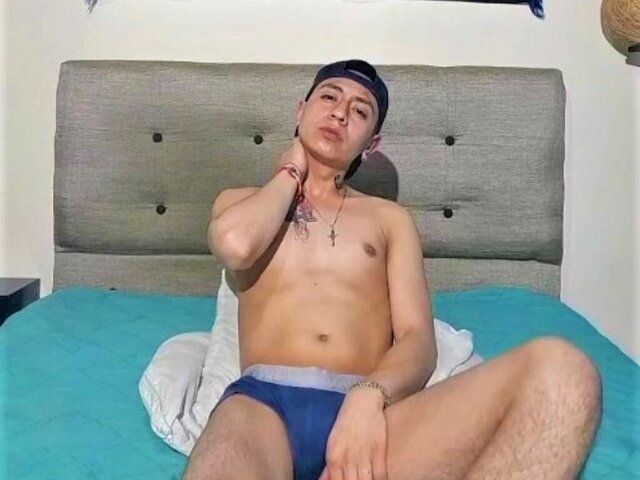 View EstebanSneider Naked Private