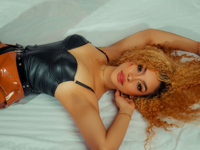 View GingerPiaf Naked Private