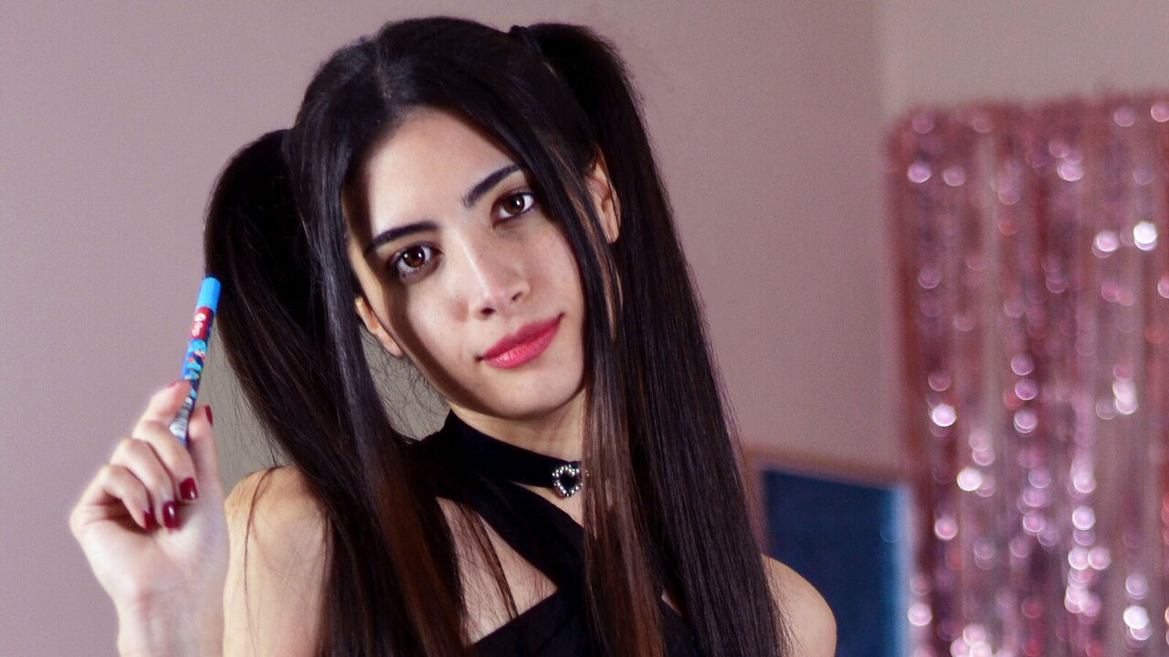 View GinnaBlade Naked Private