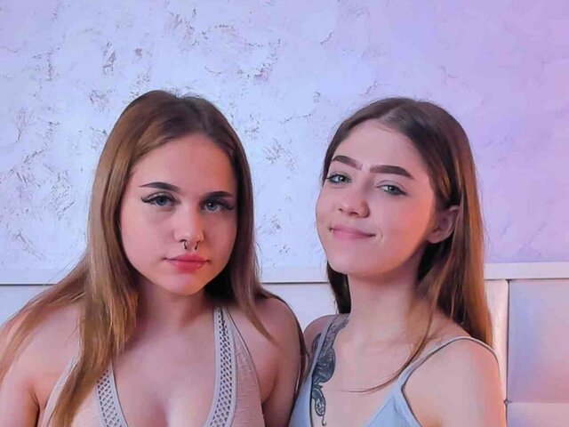 View HannaAndMirela Naked Private