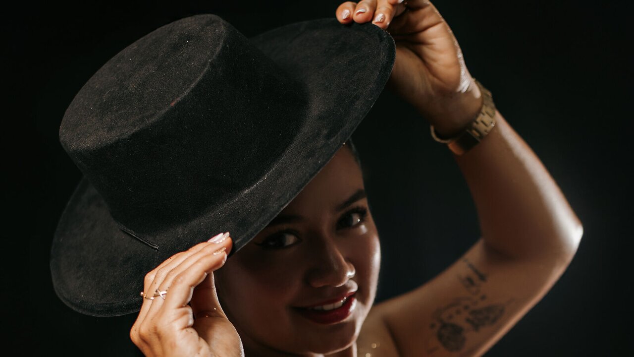 View HeidyRouss Naked Private