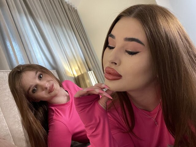 View IsabelMadison Naked Private