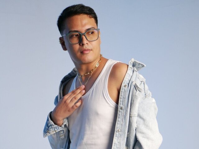 View JohnBelrose Naked Private