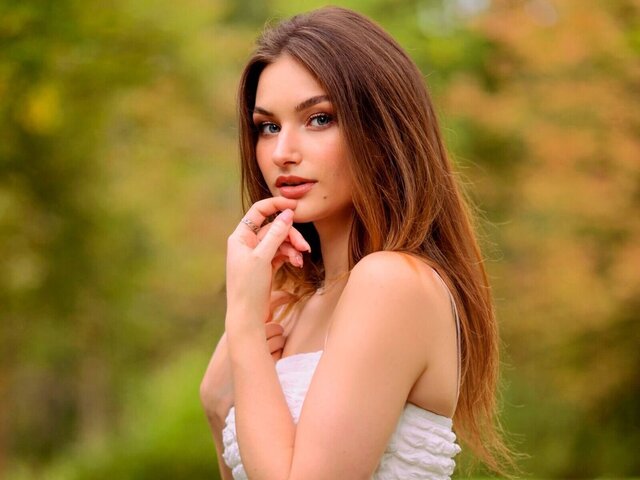 View Junessa Naked Private