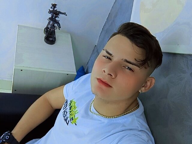 View JustinTompson Naked Private