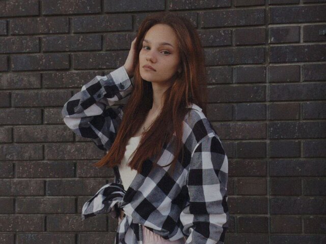 View KaiKiening Naked Private