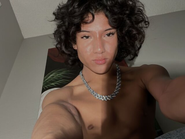 View KenTrend Naked Private