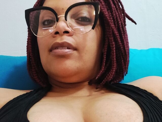 View LadieZendaya Naked Private