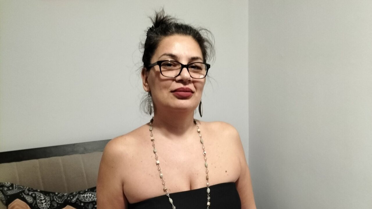 View LadyViv Naked Private