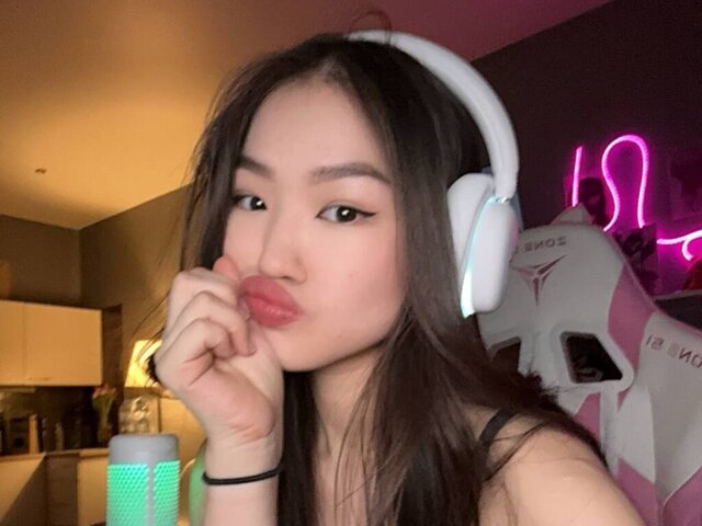 View LaraSilina Naked Private