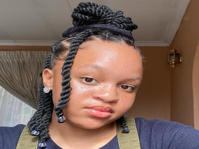 View LillyPeachy Naked Private