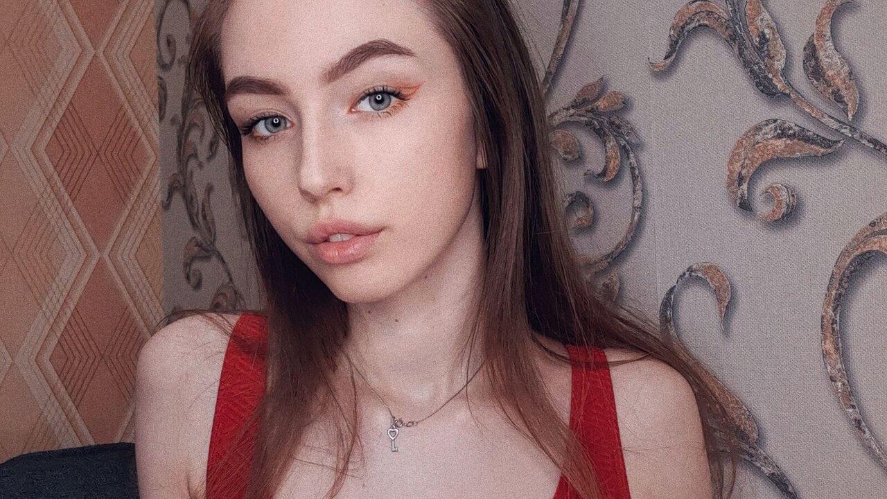 View LinaMey Naked Private