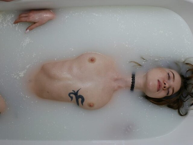 View LiyaDunce Naked Private