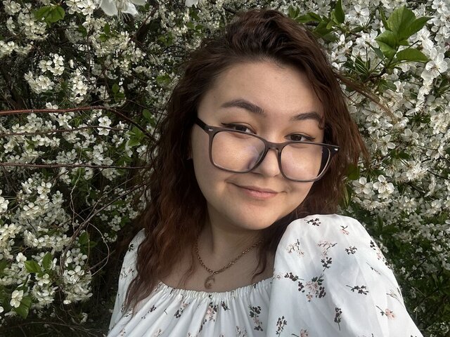 View LiyaReed Naked Private