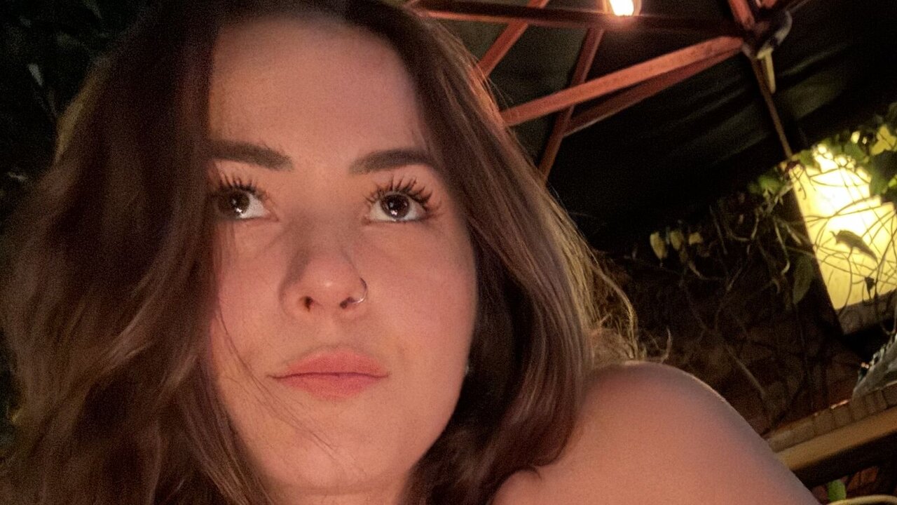 View LumaMendes Naked Private