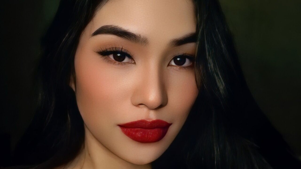 View MadisonHailey Naked Private