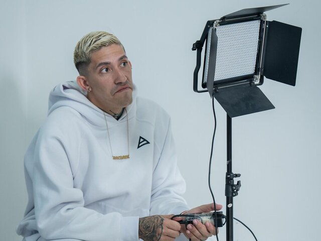 View ManuelBlezzed Naked Private