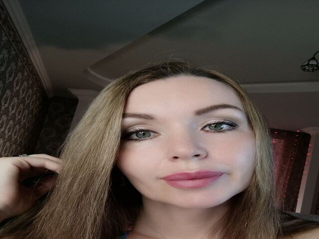 View MaryHanes Naked Private