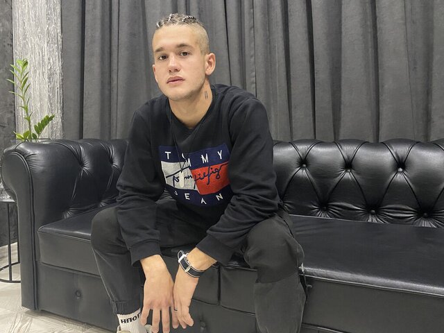 View MattGibson Naked Private