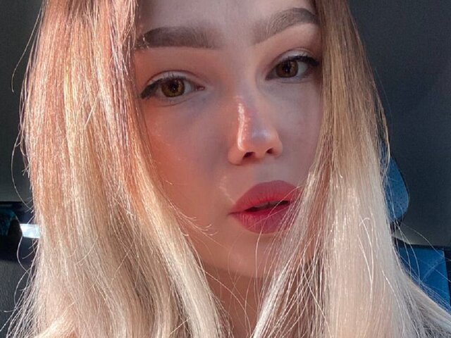 View MelinaDyer Naked Private