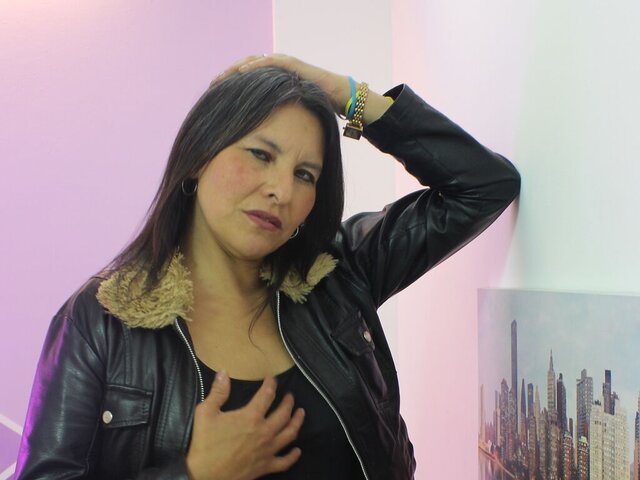 View MichelDavis Naked Private