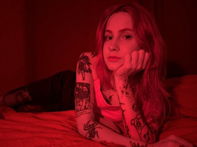 View MilaAllen Naked Private