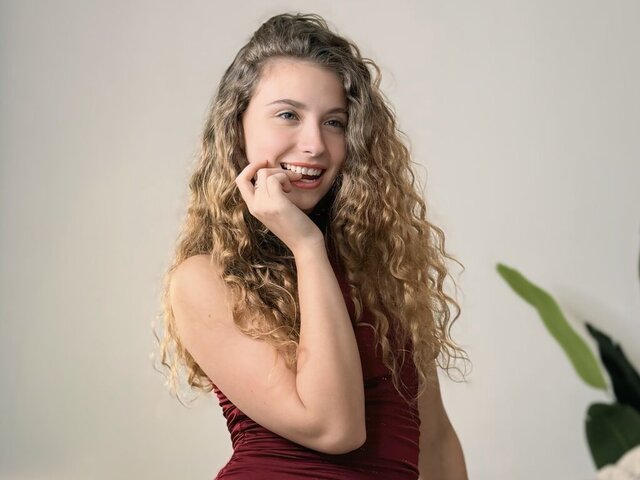 View MissJuul Naked Private