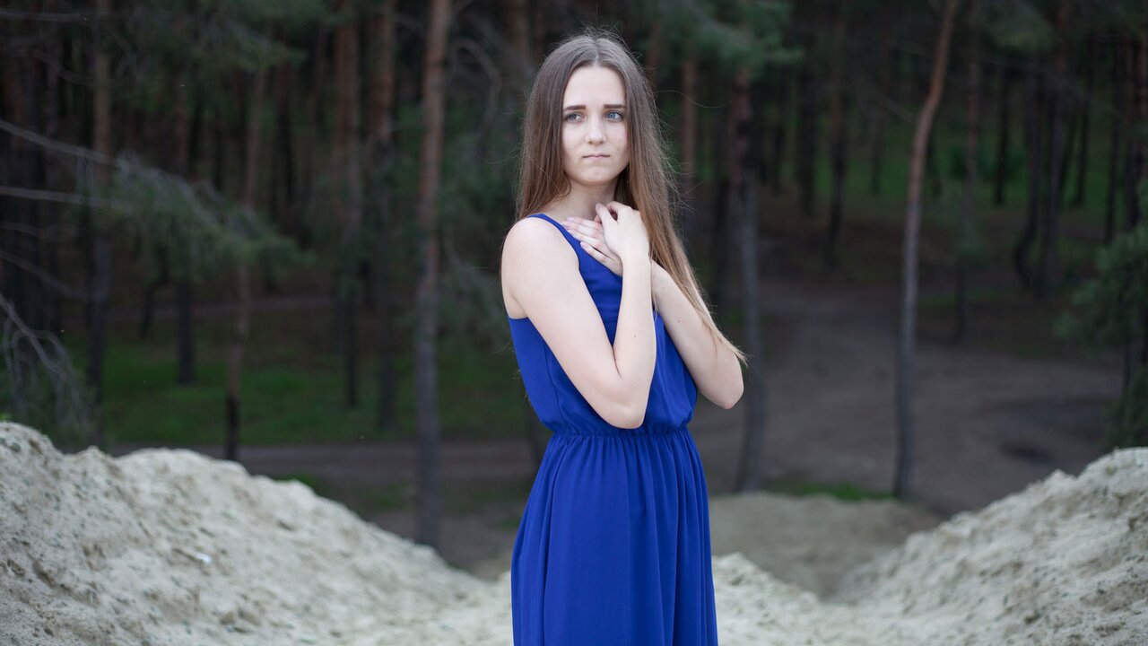 View MonaAria Naked Private
